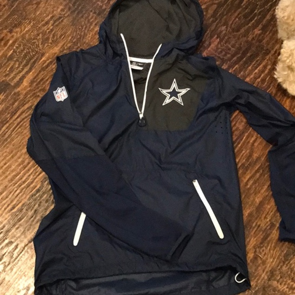 Men’s Nike Cowboys winbreaker